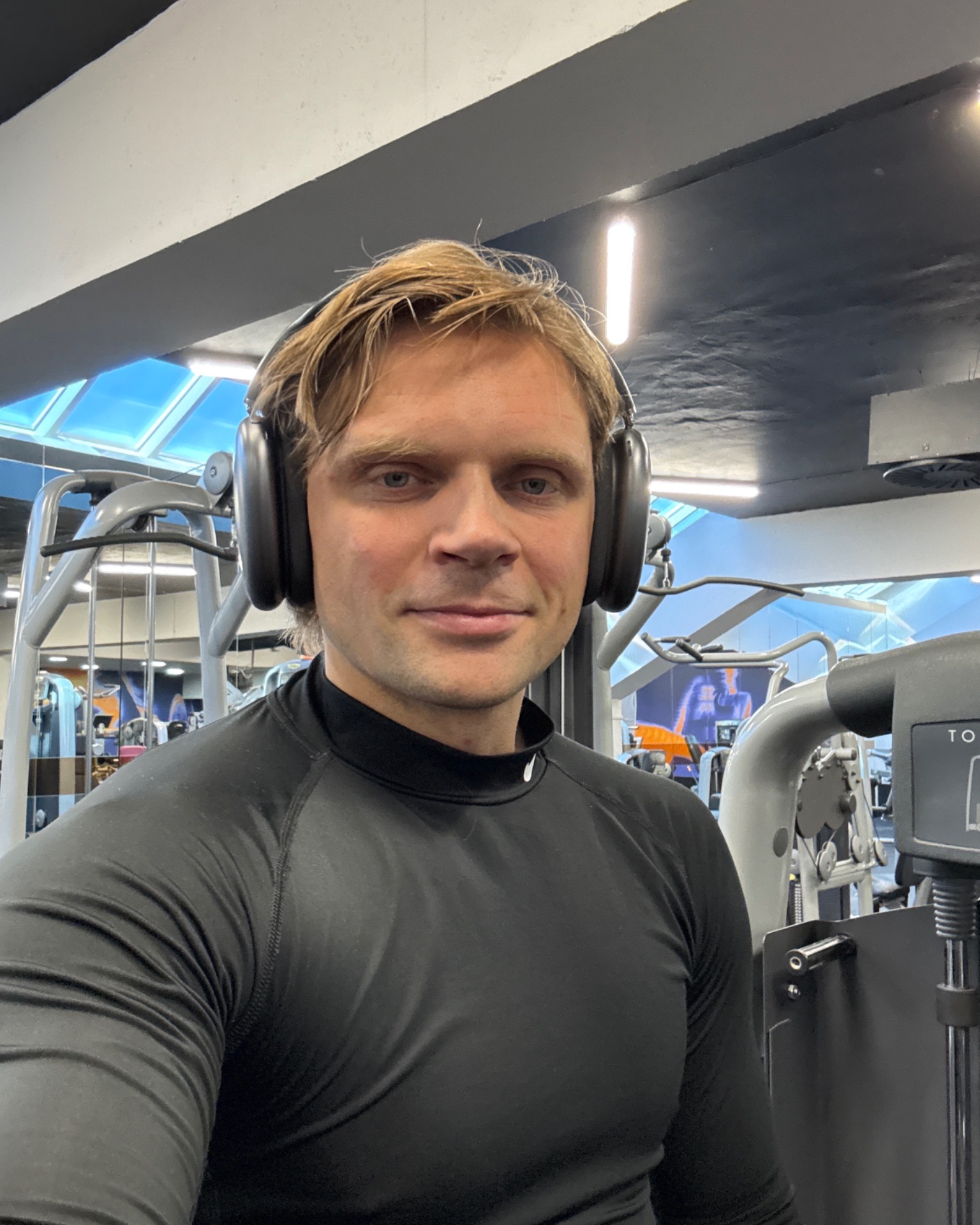 Chest/shoulders/triceps
