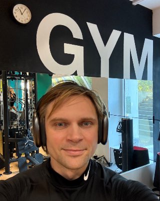 Chest/shoulders/triceps